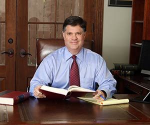 Chris J Roy, Jr