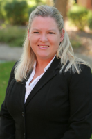 Christi Laumakis