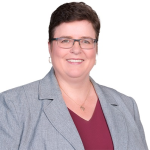 Cyndi J Claxton