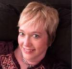 Cynthia L Petersen