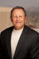 Edward G Hochuli