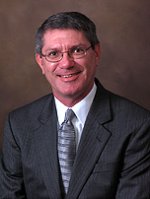 Edwin C Laizer