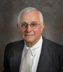 Frank B Vecchio
