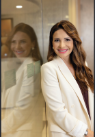 G Julie Oktanyan