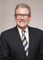 H Lee Schwartzberg