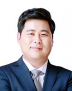 Hee J. Kim