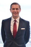 Mr. Ian Gill Thomas
