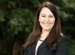 Jessica L Salerno