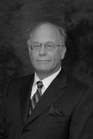 Jonathan R Hodes
