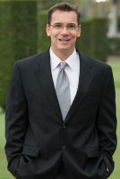 Kevin E. Jakab