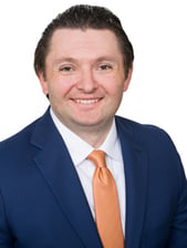 Kyle Hogan Jarzmik