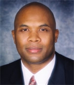 Larry W Ross II