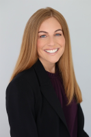 Lauren E. Jackson