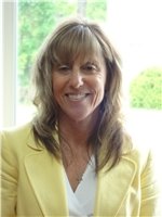 Lori M Comforti