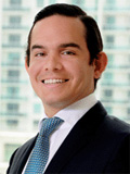 Luis A Velez