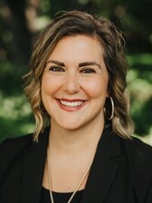Lyndsay Jo Howard