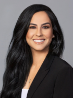 Mona Kaveh