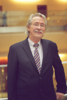 Neil Sullivan Davis
