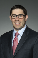 Nicholas M Krayer