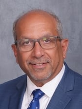 Oscar M Michelen