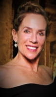 Ms Rhonda J Holmes