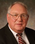 Robert B Whitlock