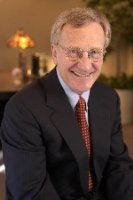 Robert J Tennessen