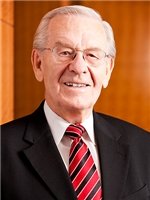 Mr. Robert M Graham
