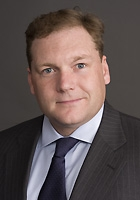 Robert T Naumes, Jr