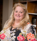 Robin Lesley Klomparens