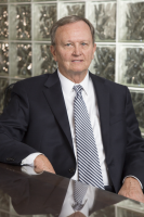 Mr Ron Campbell