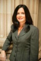 Suzelle Moss Smith