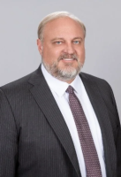 Thomas D Dillard, Jr.