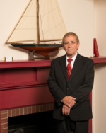 Vincent H Vickers II