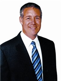 Todd Benjamin Becker (Long Beach, California)