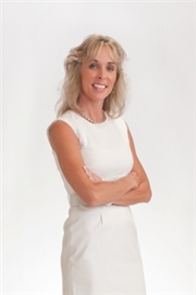 Ms. Pamela Bounds Olsen (Ocala, Florida)
